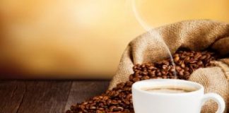 Conheça os super poderes do café em benefício da pele