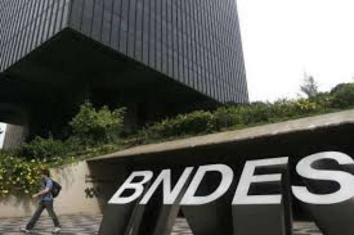 BNDES reabre pedidos de financiamento para crédito rural